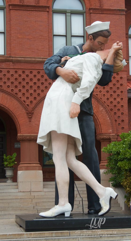 The Iconic Kiss, Key West